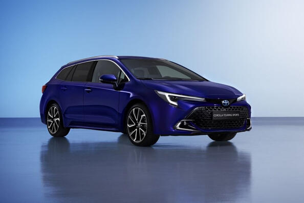 Toyota Corolla Touring Sports E210: test af hybrid-stationcar 1.8 og 2.0 Hybrid Foto 3