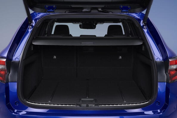 Toyota Corolla Touring Sports E210: test af hybrid-stationcar 1.8 og 2.0 Hybrid Foto 6
