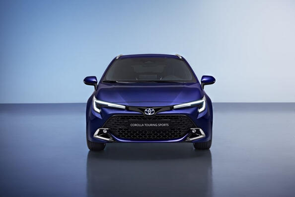 Toyota Corolla Touring Sports E210: test af hybrid-stationcar 1.8 og 2.0 Hybrid