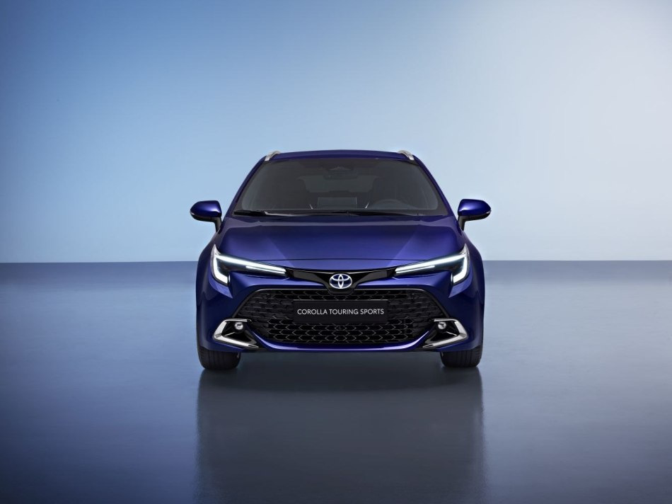 Toyota Corolla Touring Sports: test af praktisk, opdateret stationcar