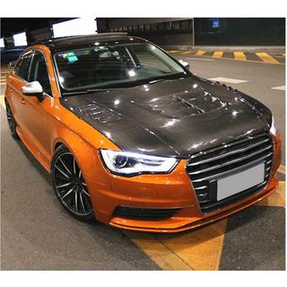 Motorhjelm V1 (til Sedan 2012-2016, kulfiber) foto 3