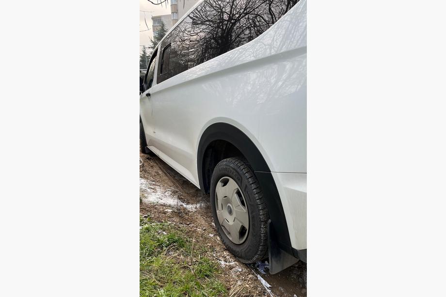 Ford Custom 2023– Brede skærmforøgere (4 stk., sorte) Image