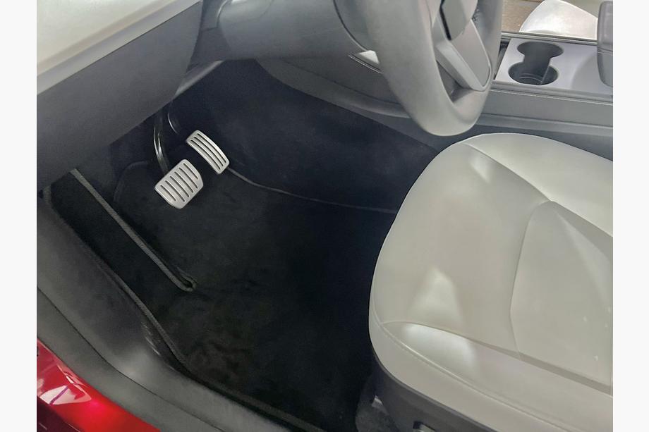 Tesla Model Y 2020– Classic tekstilmåtter til kabinen (2020-2024, Sort) Image