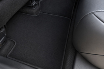 Toyota Rav 4 2019–2025 Tekstilmåtter Classic (Sort) foto 2