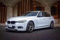 BMW 3-serie F30/F31 2012–2019 Frontlæbe til forreste kofanger FRP V3 (M-Performance) foto 6