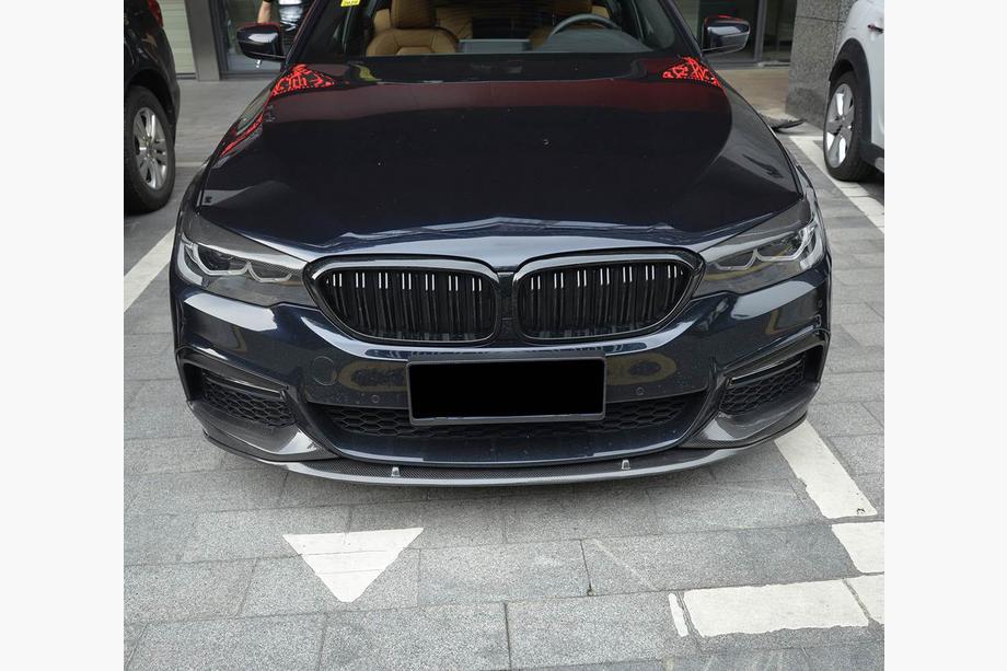 BMW 5-serie G30/G31 2017–2023 Frontlæbe til forreste kofanger Lip V6 (til M-Sport 2017-2020, carbon) Foto 7