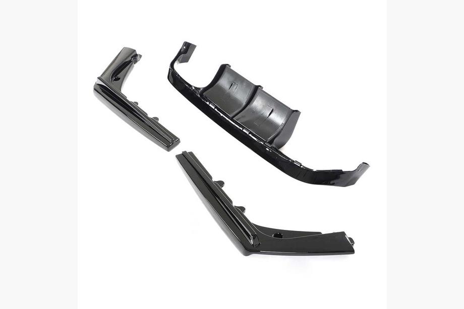 BMW 4-serie F32/F33/F36 2012–2020 Bageste kofangerdiffuser i carbon ABS V14 (til F82/F83) Foto 4