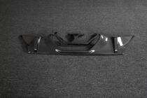 BMW 2-serie G42 2021– Bagkofangerdiffuser i kulfiber V2 (G87) foto 2