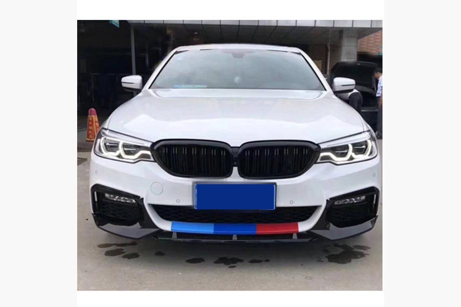 BMW 5-serie G30/G31 2017–2023 Frontkofanger flaps Flap V1 (til M-Sport 2017-2020, carbon) Foto 2