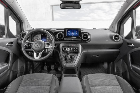 Test af varevognen Mercedes-Benz Citan Furgon i 2. generation Foto 5