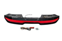 Toyota Land Cruiser 300 2021– Spoiler Long LED foto 8