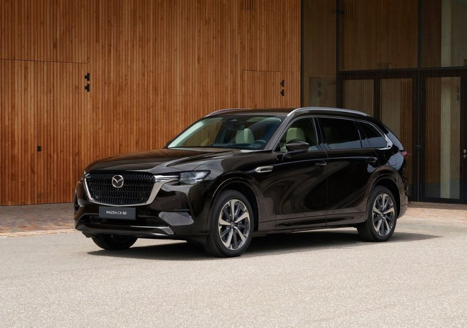 Anmeldelse af den stilfulde og teknologiske Mazda CX-80-crossover