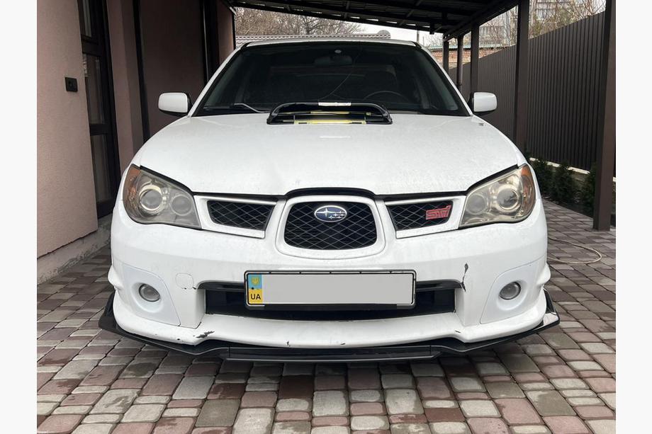 Subaru Impreza 2000–2007 Frontlipspoiler Niken Black (ABS) Foto 4