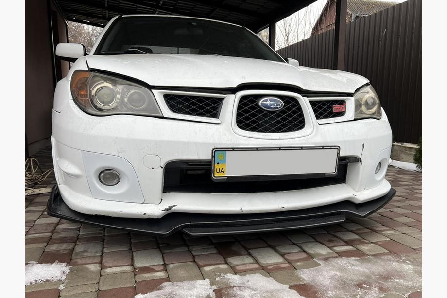 Subaru Impreza 2000–2007 Frontlipspoiler Niken Black (ABS) Foto 1