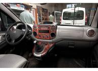 Peugeot Partner Tepee 2008–2018 Interiør tuning – instrumentbordbeklædning (flere farver) Aluminium foto 3