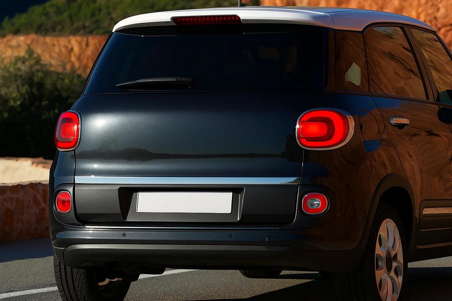 Fiat 500/500L 2013–2022 Bagagerumskantliste (rustfrit stål) Image