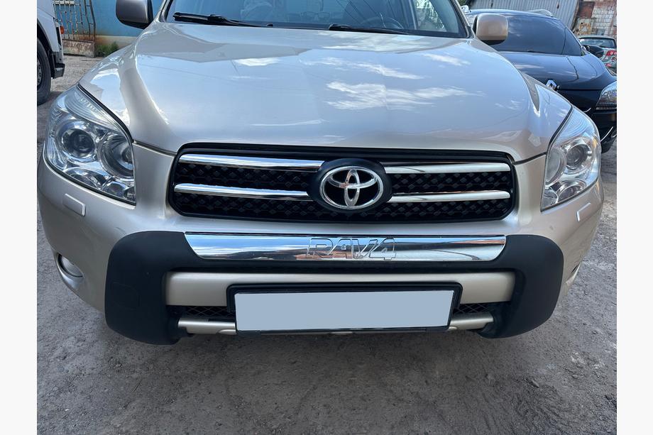 Toyota Rav 4 2006–2013 Grill-lister 2006-2010 (4 stk., rustfrit stål) Foto 2