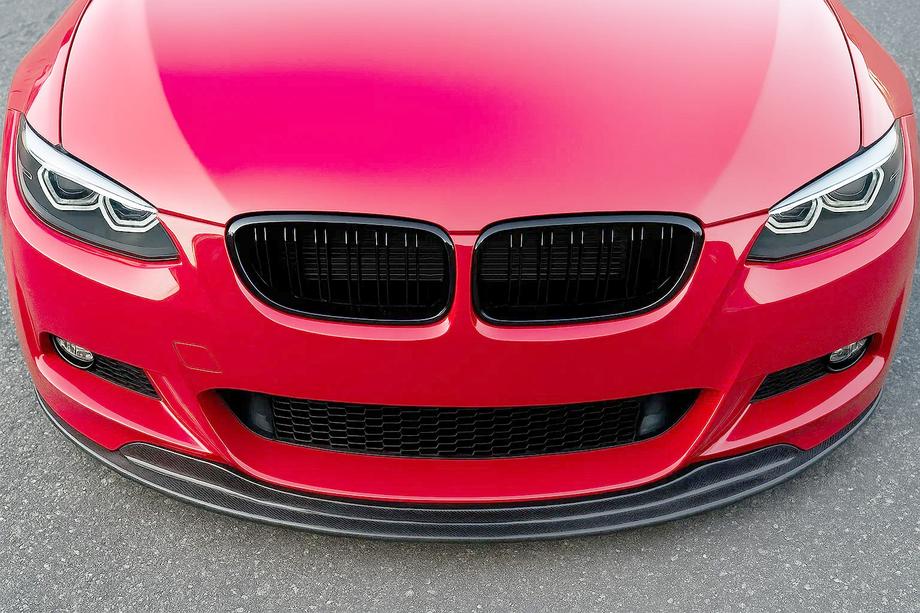 BMW 3-serie E92/E93 2006–2013 Nyregrill M-Look (til 2007-2010 non-M / 2008-2013 M3, blank sort) Foto 1