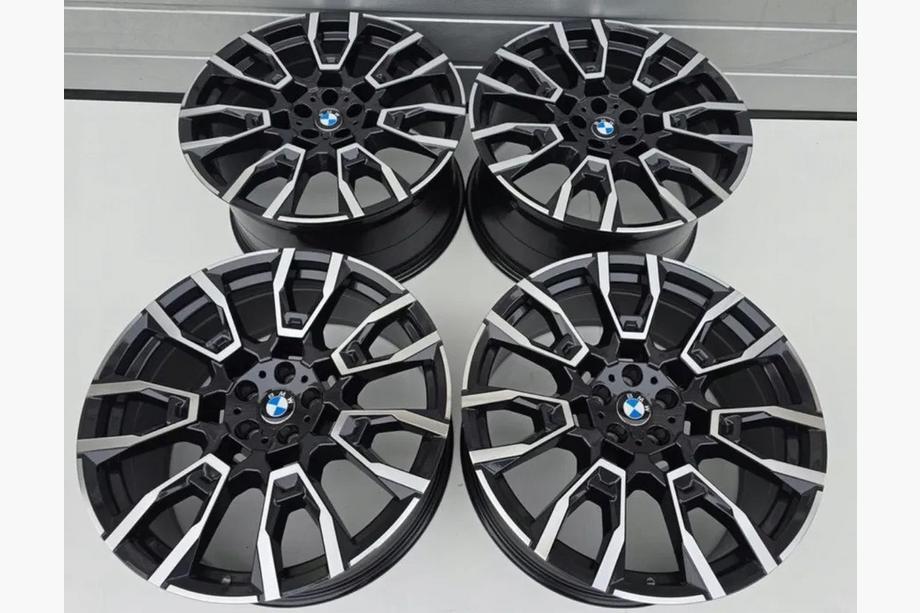 BMW X7 G07 2019– Smedede fælge R22 (brugte, M60i-Designs, 4 stk) Image