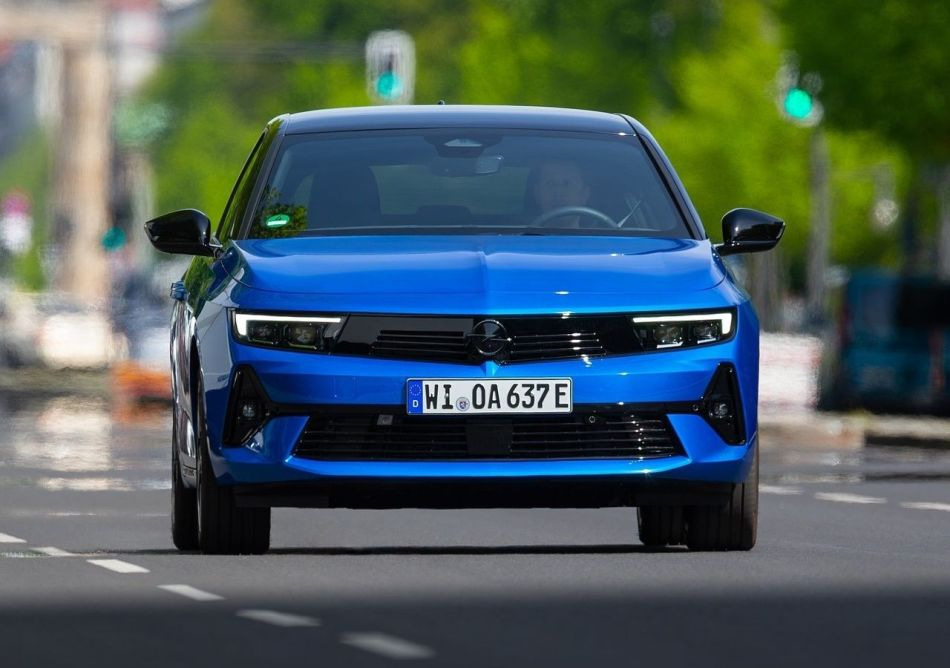 Opel Astra L Electric 2023: anmeldelse af elbil