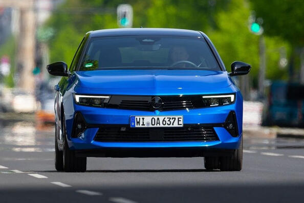 Opel Astra L Electric 2023: anmeldelse af elbil