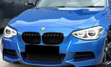BMW 1-serie F20/F21 2011–2019 M-Look nyregrill (2011-2014, sort højglans) foto 1