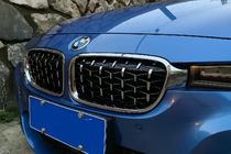 BMW 3-serie F30/F31 2012–2019 Nyregrill Diamond Silver (kromkant) foto 1