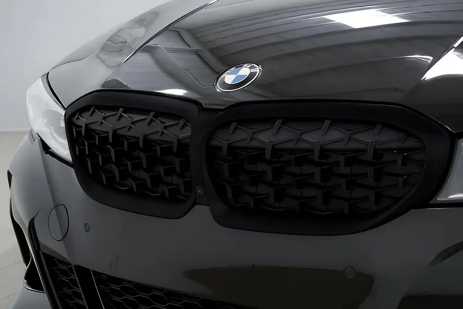 BMW 3-serie G20/G21 2018– Kidney-grill Diamond Black (2018-2022, sort kant) Foto 2