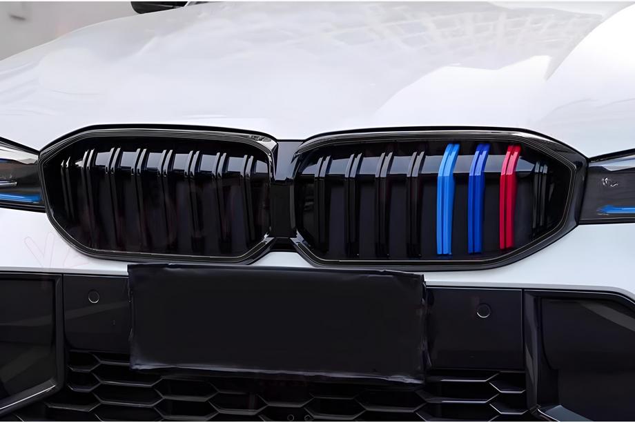 BMW 3-serie G20/G21 2018– Nyregrill 1-Bar (2022+, M-Color) Image