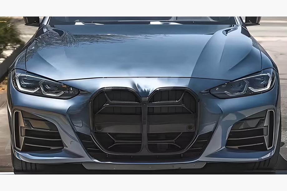 BMW 4-serie G22/23/26 2020– CS-Style nyregrill (til G26, blank sort) Image