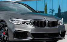 BMW 5-serie G30/G31 2017–2023 Nyregrill 1 Bar (2017-2020, mat sort) foto 1