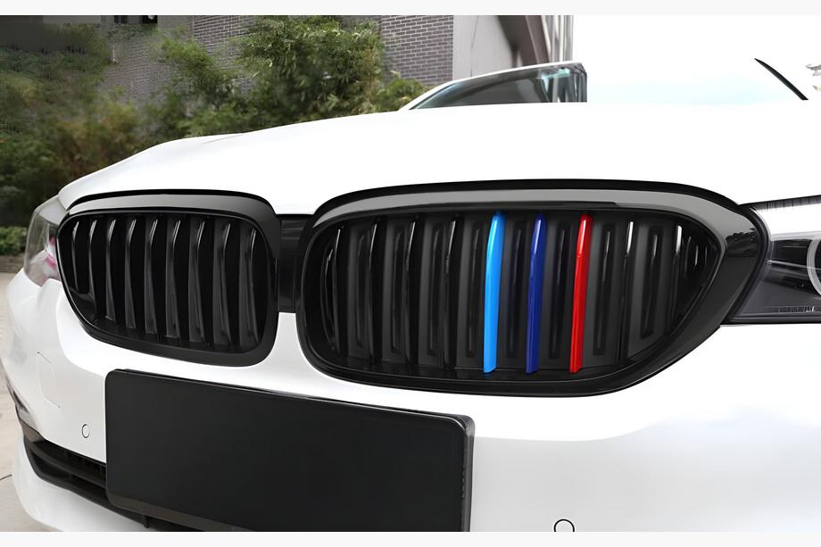BMW 5-serie G30/G31 2017–2023 Nyrerist 1 Bar (2017-2020, M-Color) Image
