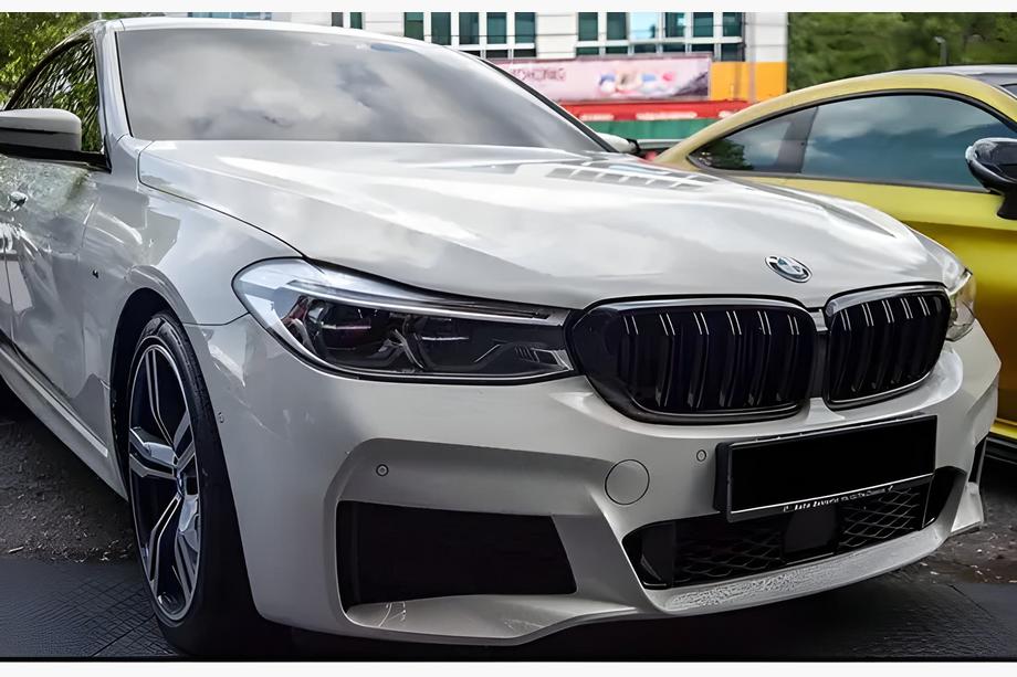 BMW 6-serie G32 2017– Nyregrill M-Look (2017-2020, sort højglans) Image
