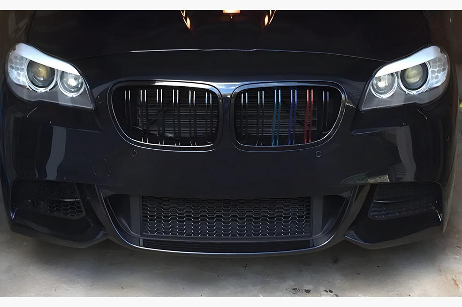 BMW X1 E84 2009–2015 M-Look nyregrill (M-Color) Image