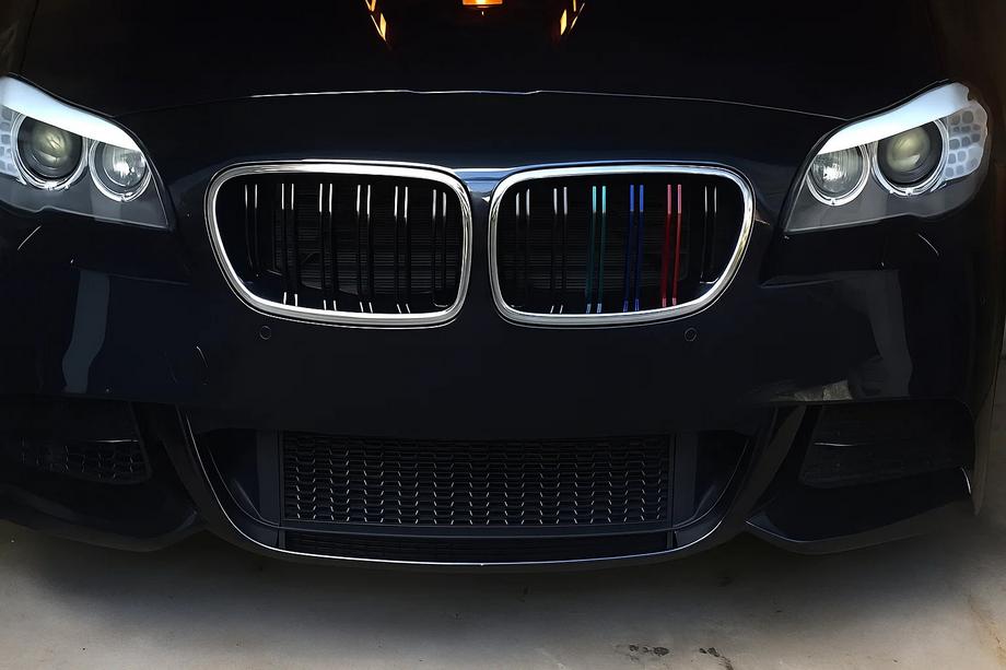 BMW X1 E84 2009–2015 Nyregrill M-Look (M-Color med kromkant) Image