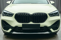 BMW X1 F48 2015–2022 Nyregrill M-Look (2020-2022, sort højglans) foto 1