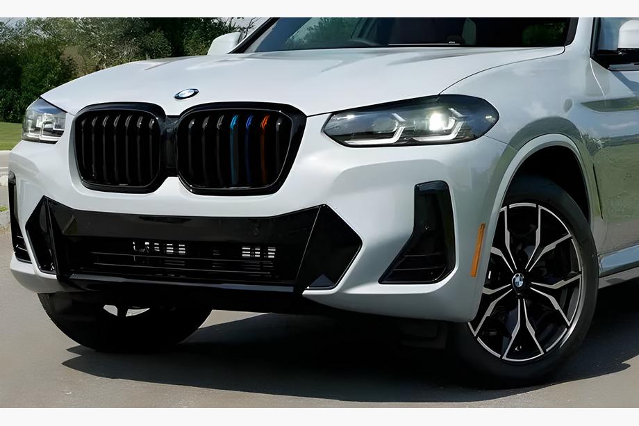 BMW X3 G01 2018– Nyregitter 1 Bar (2021+, M-Color) Image