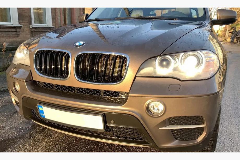 BMW X5 E70 2007–2013 M-Look nyregriller (sort højglans med kromkant) Image