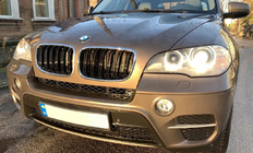 BMW X6 E71 2008–2014 M-Look nyregriller (sort højglans med kromkant) foto 4