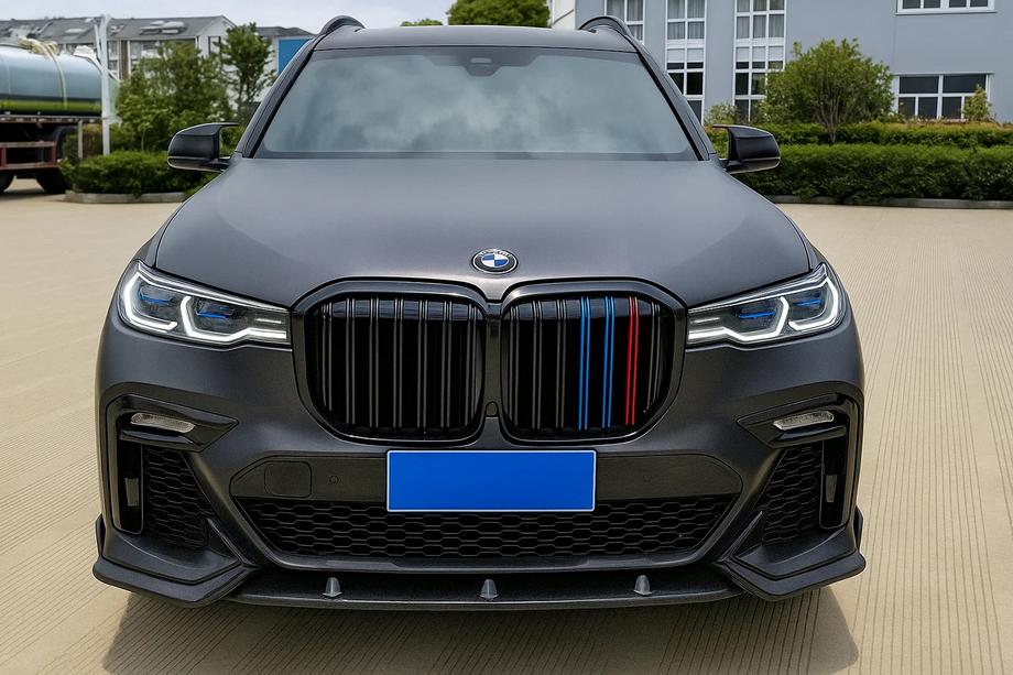 BMW X7 G07 2019– Nyregrill M-Look (2019-2022, M-Color) Image