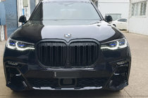 BMW X7 G07 2019– Nyregrill M-Look (2019-2022, mat sort) foto 1
