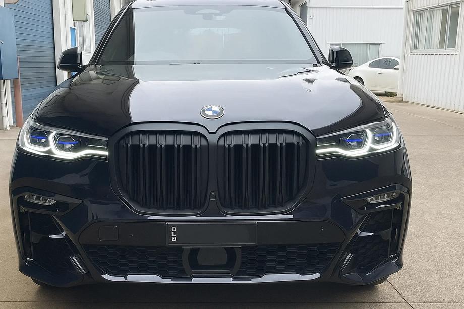 BMW X7 G07 2019– Nyregrill M-Look (2019-2022, mat sort) Image