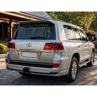 Bageste diffuserindsats uden krom 2016-2021 (Executive 2019/2021, til anhængertræk) Toyota Land Cruiser 200 2007–2021 foto 2