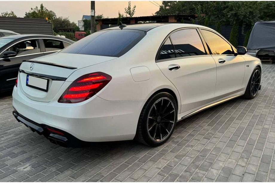 Mercedes S-klasse W222 2013–2022 Bageste diffuser BRB (til lakering, 2018+) Image