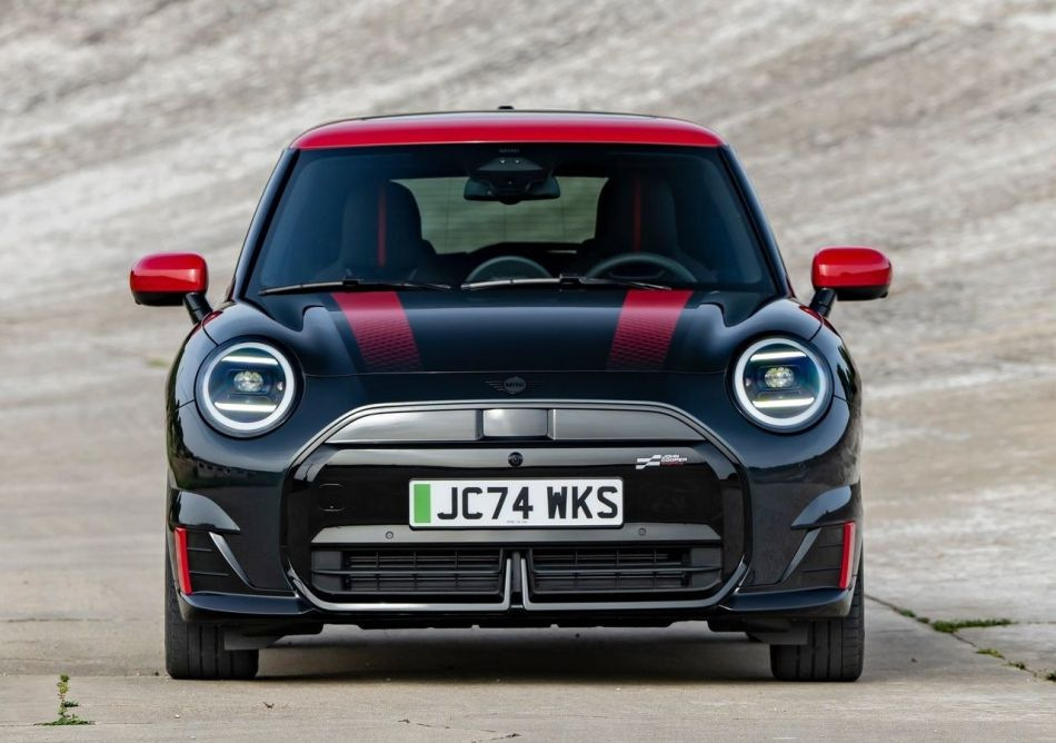 Test af den elektriske hatchback MINI John Cooper Works Electric