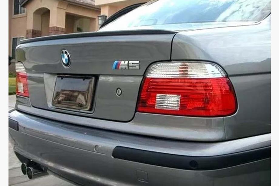BMW 5-serie E39 1996–2003 DPT M5-style spoiler (højglans sort) Image