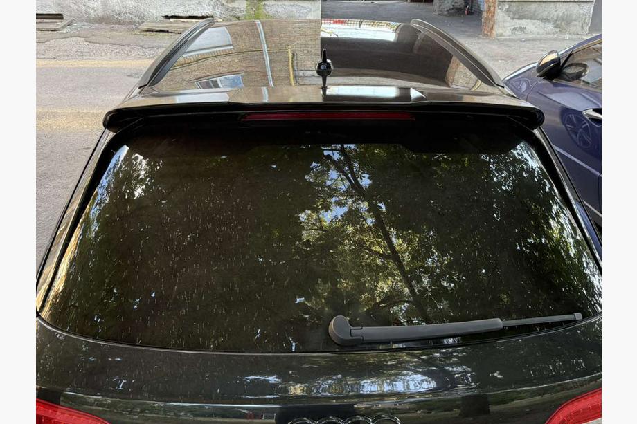 Audi A4 B8 2007–2015 Spoiler DPT V2 (Avant, højglans sort) Foto 10