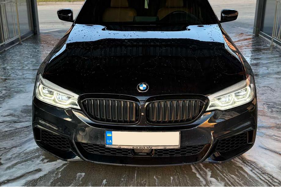 BMW 5-serie G30/G31 2017–2023 Frontlæbe til kofanger DPT Lip V2 (til M-Performance 2017-2020, blank sort) Foto 2