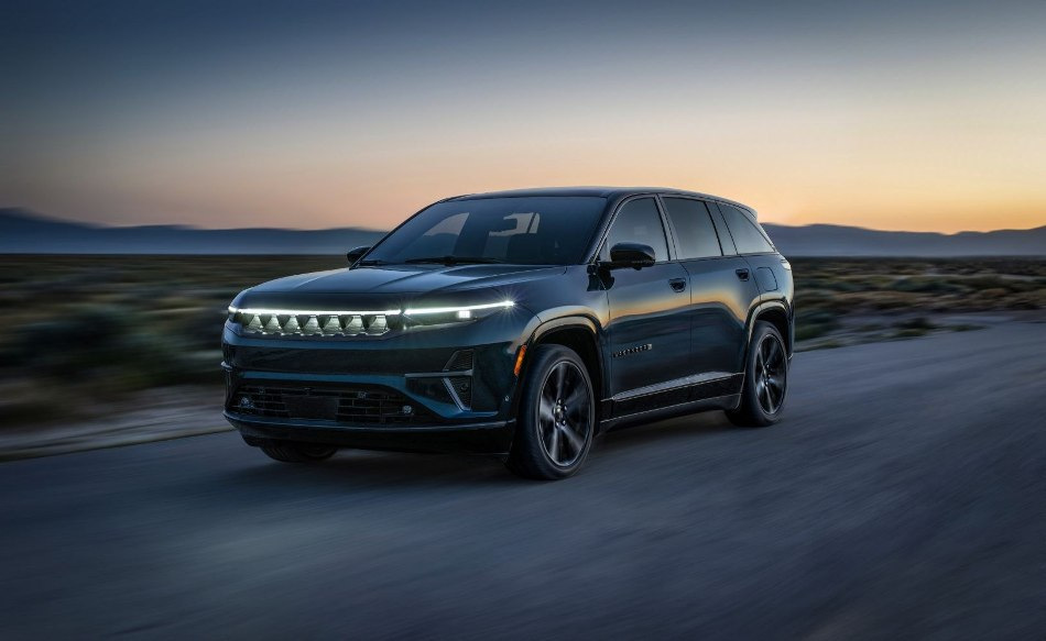 Test af den elektriske Jeep Wagoneer S