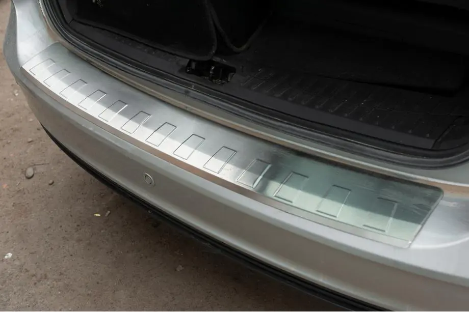 Ford C-Max/Grand C-Max 2010–2019 OmsaLine bagkofangerbeskytter (rustfrit stål) Image